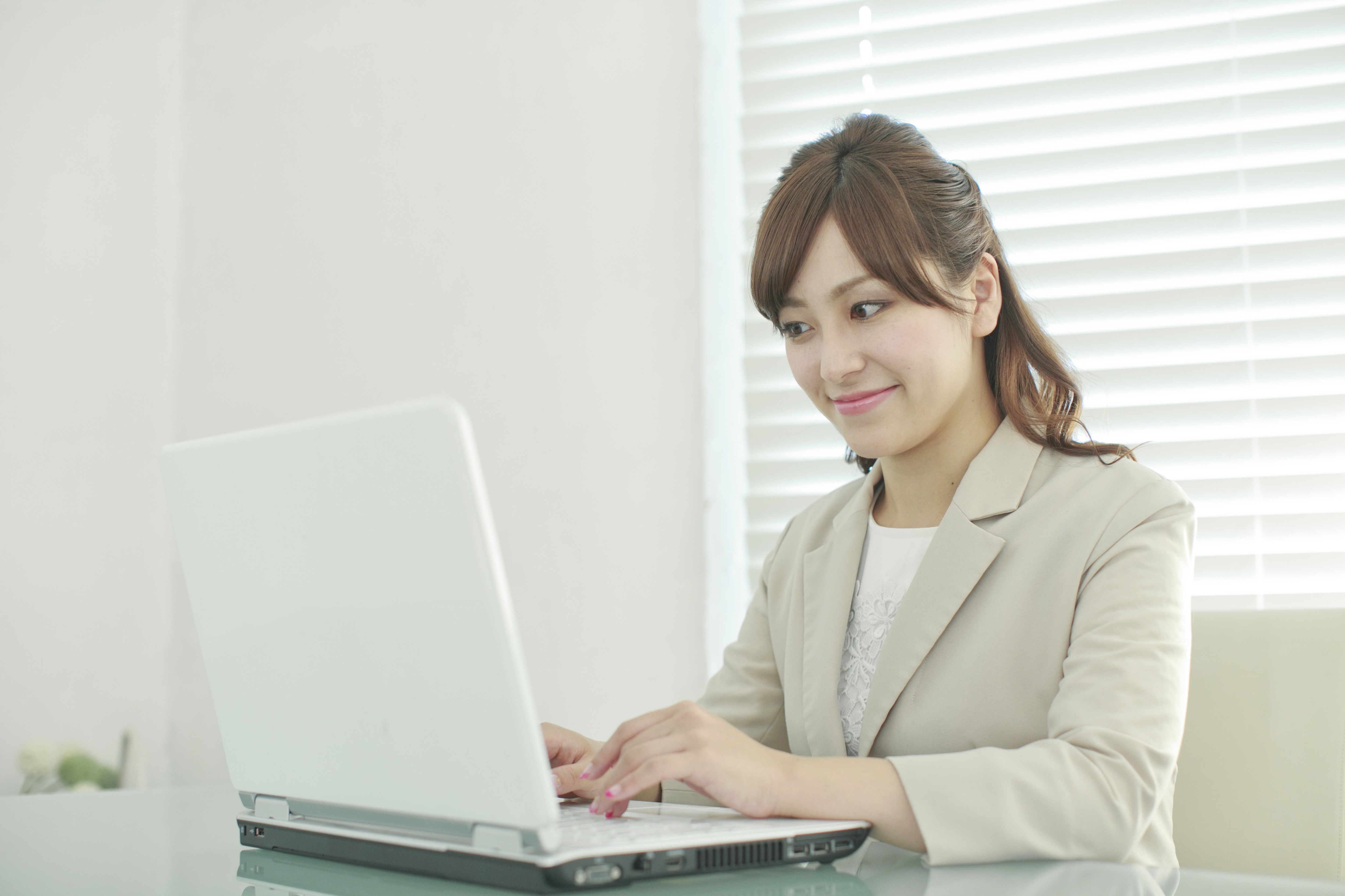 スキルが活かせる英語を使用する営業事務